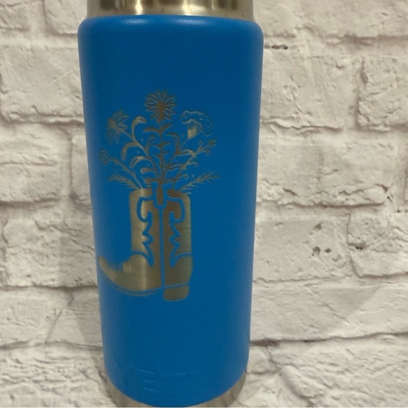 Yeti 26oz Rambler water bottle chug top laser cut western boot wildflowers - Picture 3 of 10